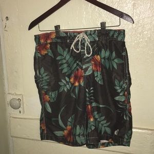 Caribbean Joe island supply board shorts size M